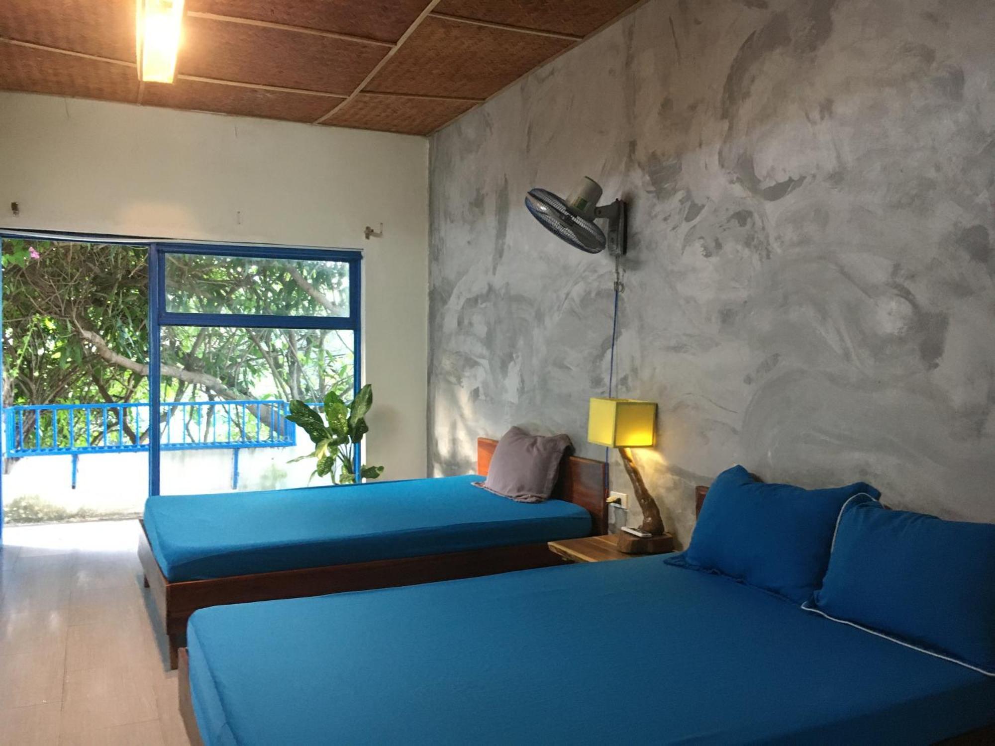 Confetti House Hotel Куи Нхон Екстериор снимка